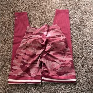 Bombshell Sportswear Pink Camouflage Leggings